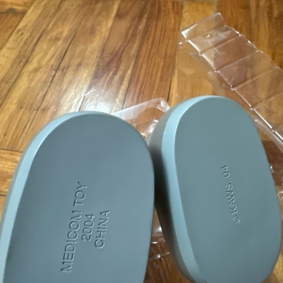 Kaws 5 Years Later (5YL) - Picture 6 of 6